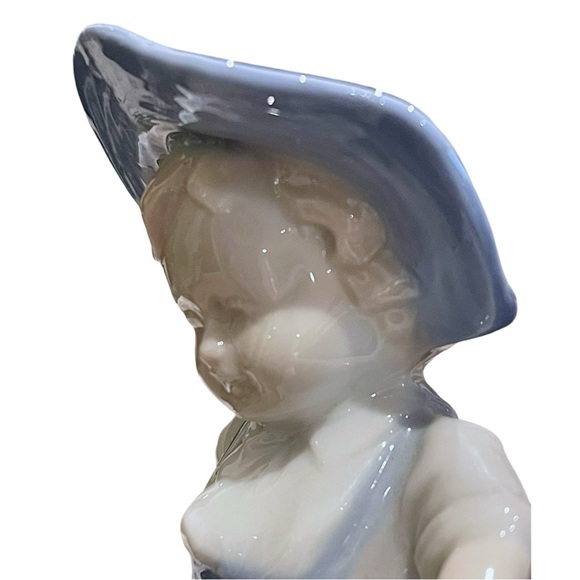 Vintage LEGO Japan Porcelain Boy with Watering Can Flower Figurine 4.75" Tall - Picture 5 of 12